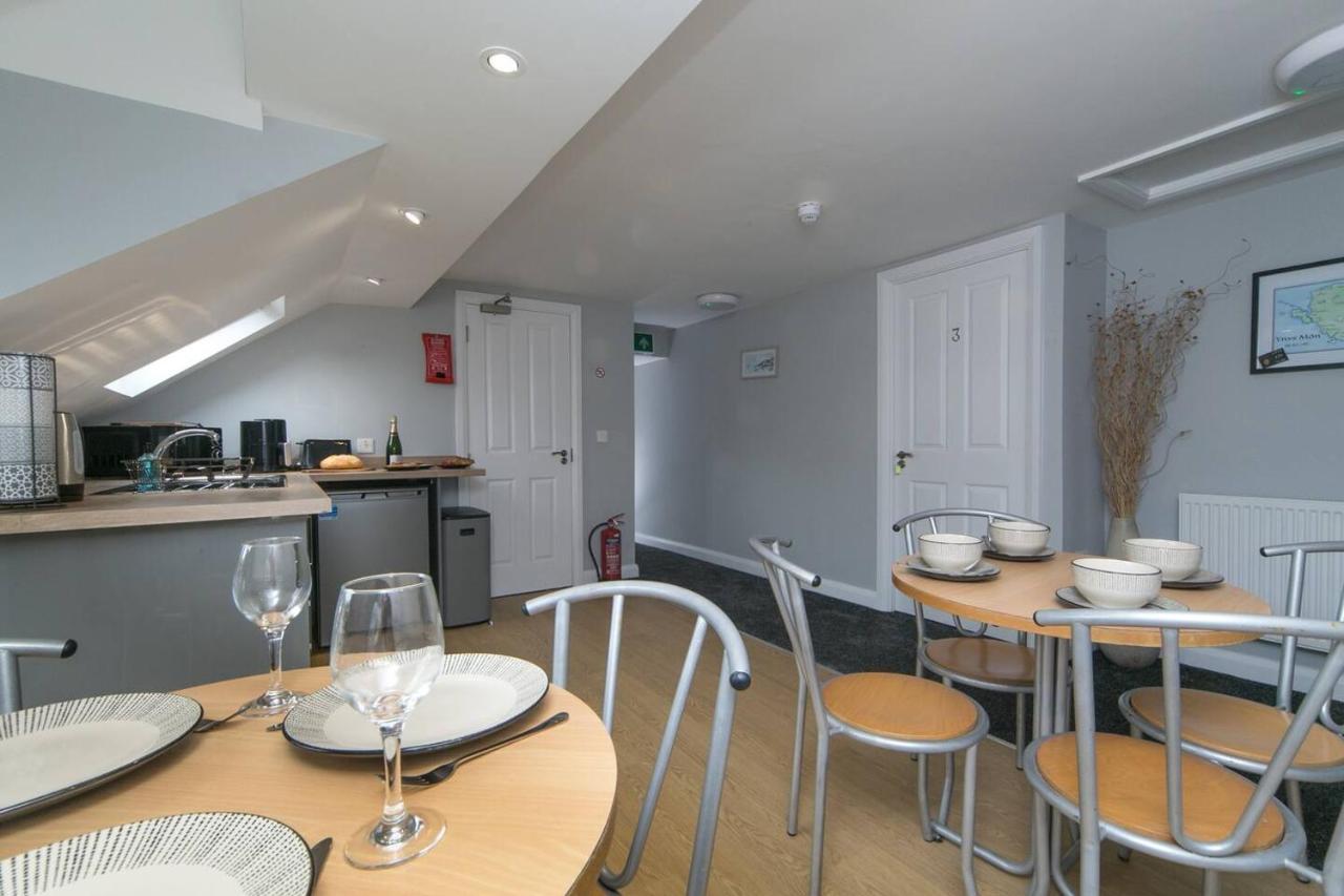 Pass The Keys Modern En-Suite Room In Country Pubrestaurant 2 Llanddona ภายนอก รูปภาพ