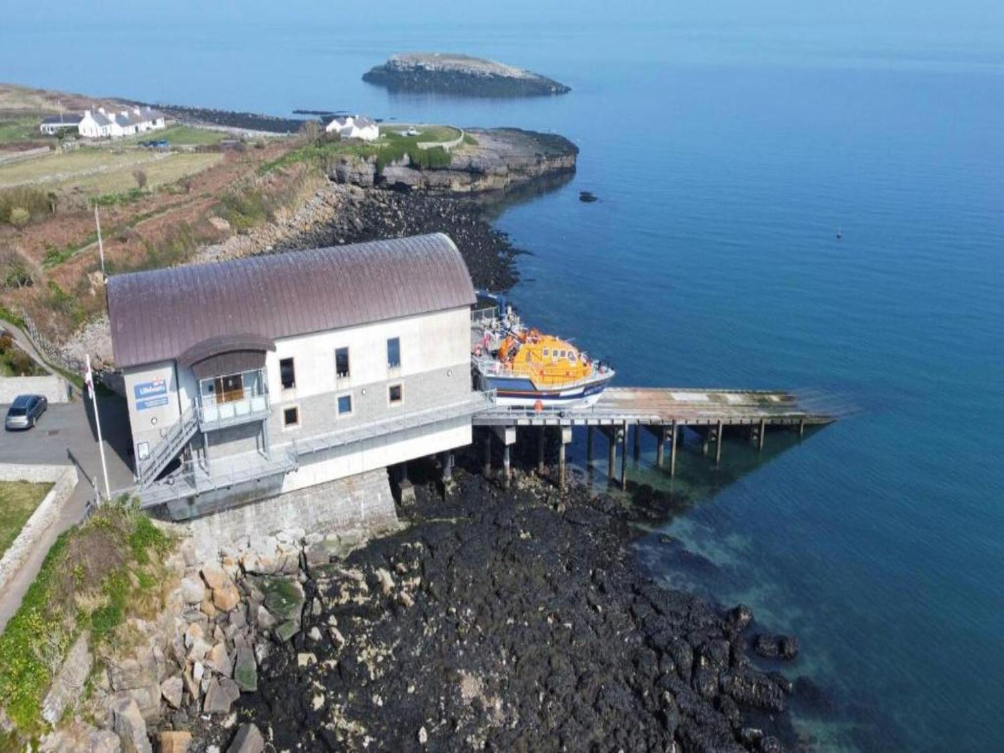 Pass The Keys Modern En-Suite Room In Country Pubrestaurant 2 Llanddona ภายนอก รูปภาพ